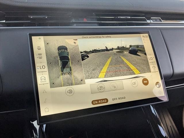 New 2026 Land Rover Range Rover Sport Dynamic SE AWD/4WD image 13