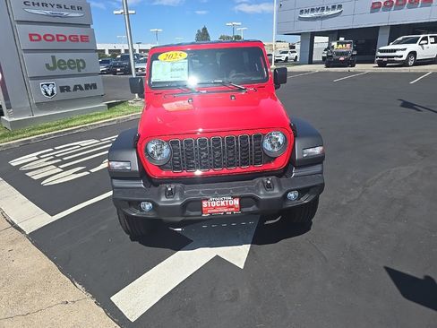 New 2025 Jeep Wrangler Sport S image 23