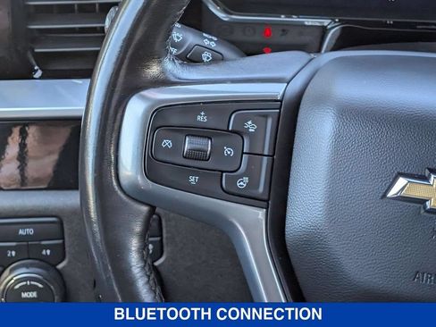 Used 2022 Chevrolet Silverado 1500 LT AWD/4WD image 16