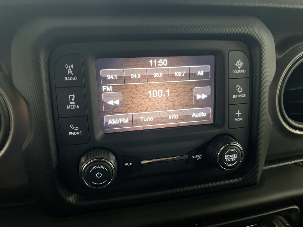 Used 2021 Jeep Wrangler Unlimited Sport AWD/4WD image 14