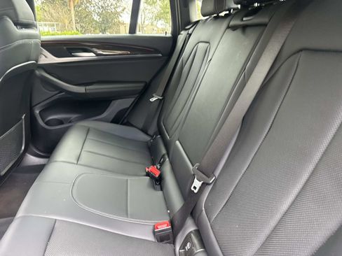 Used 2024 BMW X4 xDrive30i image 13