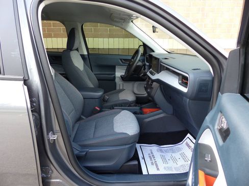 Used 2023 Ford Maverick XLT FWD image 36
