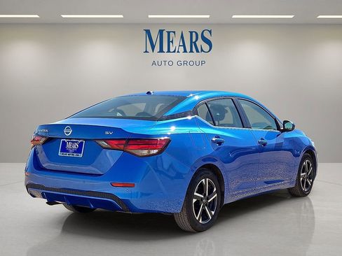 Used 2024 Nissan Sentra SV image 5