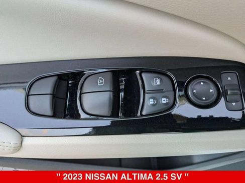 Certified 2023 Nissan Altima 2.5 SV AWD/4WD image 14