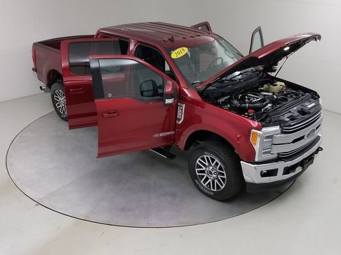 Used 2019 Ford F250 Lariat w/ Lariat Ultimate Package AWD/4WD image 50