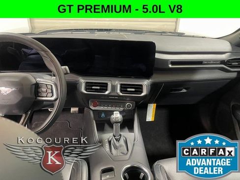 Used 2025 Ford Mustang GT Premium RWD image 12