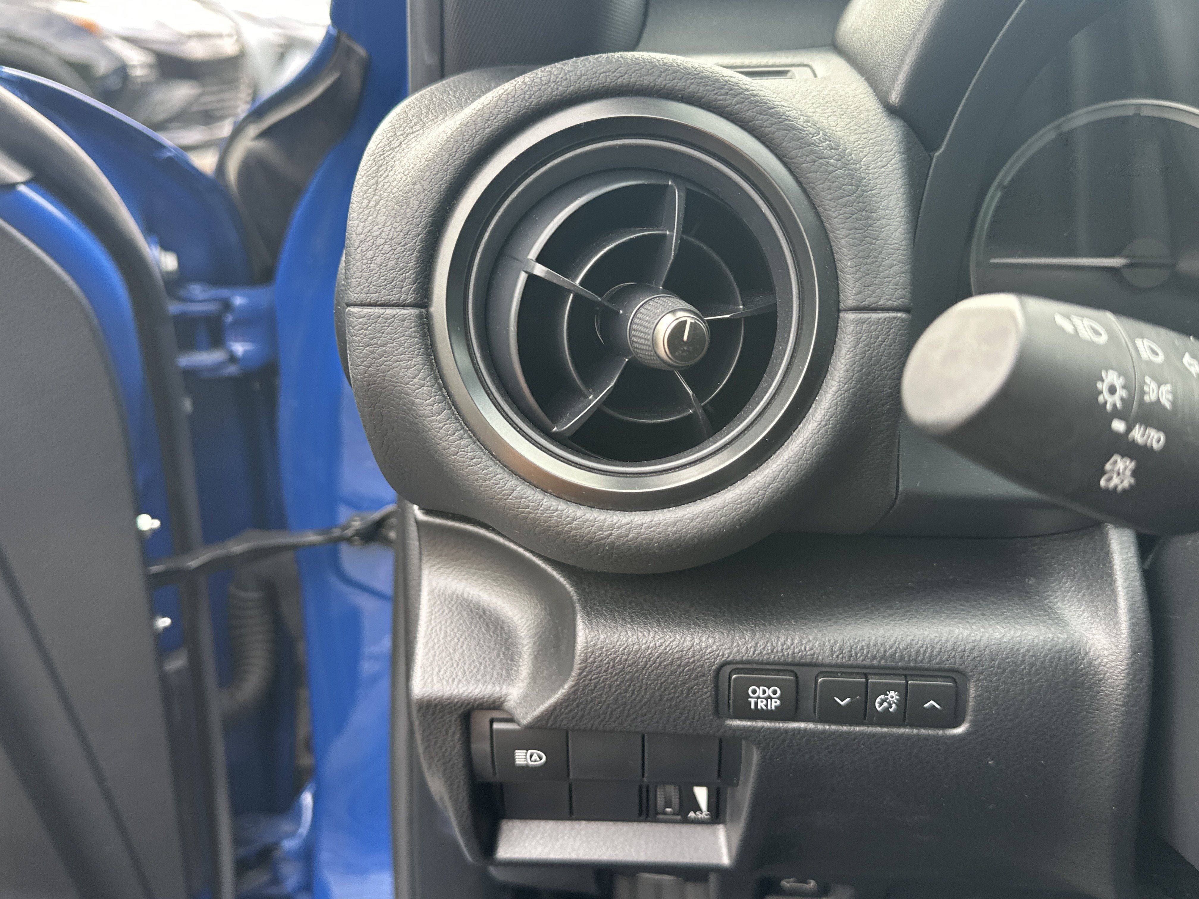 Used 2023 Lexus IS 350 F Sport w/ Accessory Package 2 RWD image 22