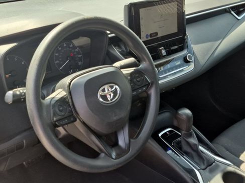 Used 2023 Toyota Corolla LE FWD image 10