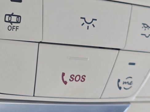 Certified 2022 Mercedes-Benz GLC 300 GLC 300 image 8