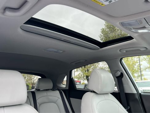 Certified 2023 Hyundai Kona Limited image 21