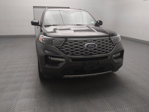 Used 2020 Ford Explorer Platinum w/ Premium Technology Package image 14