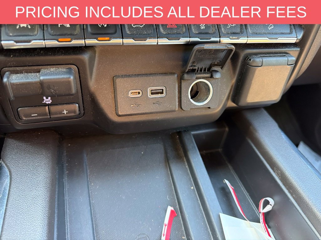 Used 2020 GMC Sierra 1500 SLT w/ SLT Premium Plus Package AWD/4WD image 14