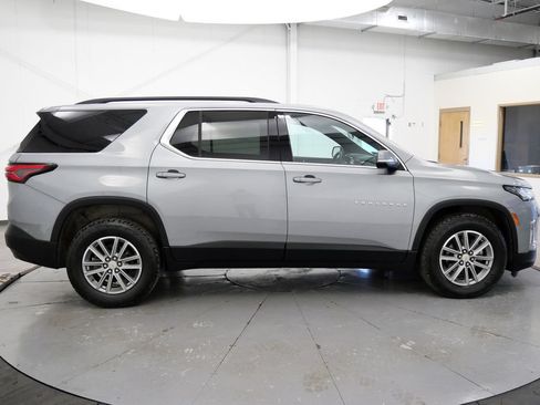 Used 2023 Chevrolet Traverse LT w/ LPO, Floor Liner Package AWD/4WD image 8