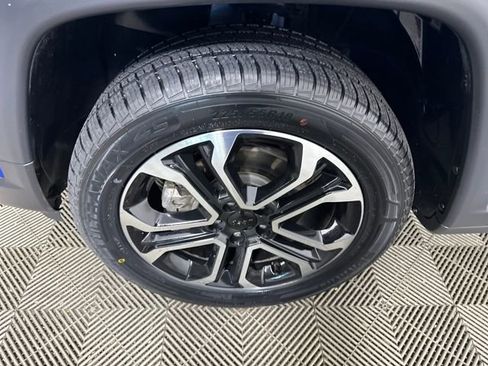 Used 2022 Jeep Compass Limited image 10