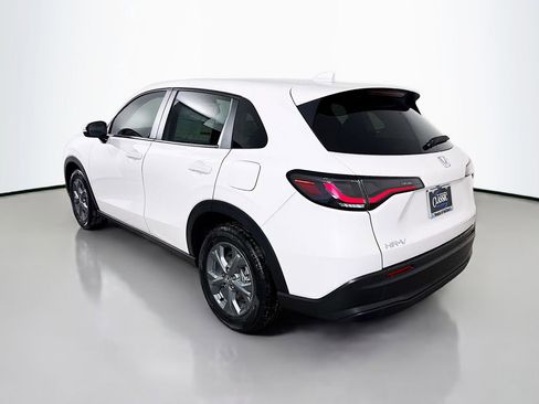 New 2026 Honda HR-V LX image 5