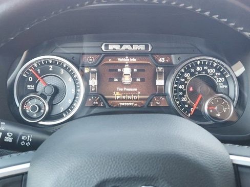 Used 2022 RAM 1500 Lone Star image 7