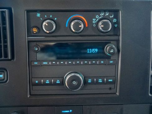 Used 2024 GMC Savana 2500 w/ Driver Convenience Package image 24