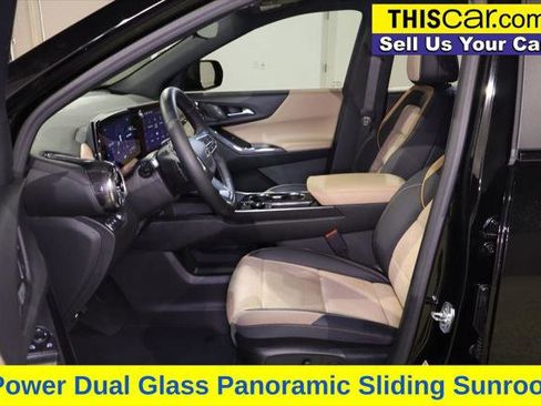 Used 2025 Chevrolet Equinox ACTIV w/ Safety and Technology Package image 22