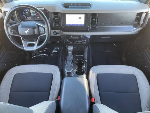 Used 2023 Ford Bronco Big Bend w/ Sasquatch Package image 14