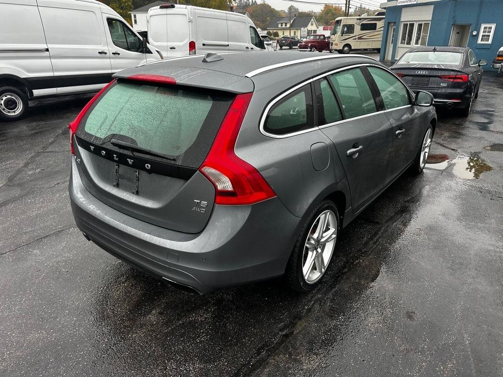 Used 2016 Volvo V60 T5 Premier AWD/4WD image 5