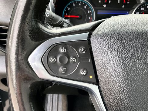 Used 2020 Chevrolet Traverse LT w/ Driver Confidence II Package image 11