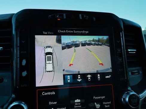 Used 2019 RAM 1500 Laramie AWD/4WD image 17