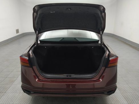 Used 2024 Nissan Altima 2.5 SV image 29