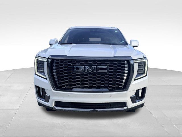 Used 2024 GMC Yukon XL Denali Ultimate AWD/4WD image 2