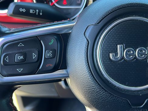 Used 2022 Jeep Gladiator Rubicon AWD/4WD image 26