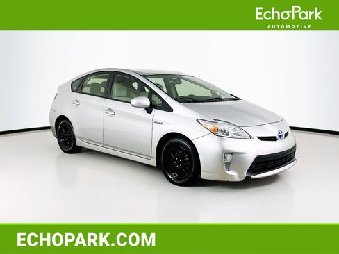 Used 2013 Toyota Prius Two FWD image 1