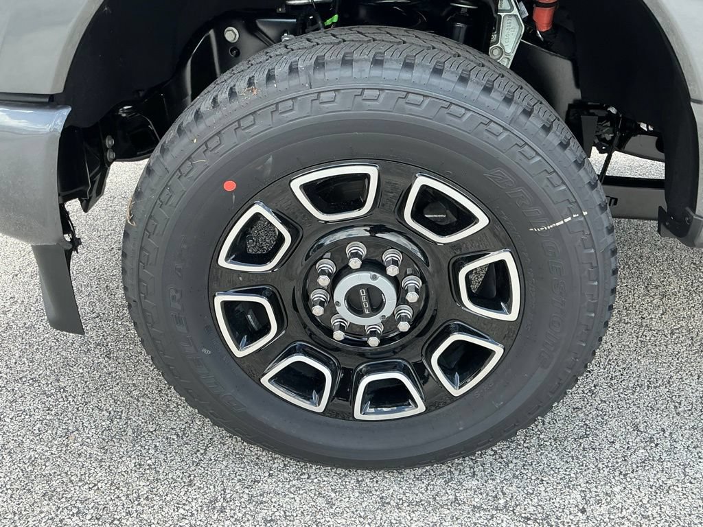 New 2026 Ford F350 Platinum AWD/4WD image 32