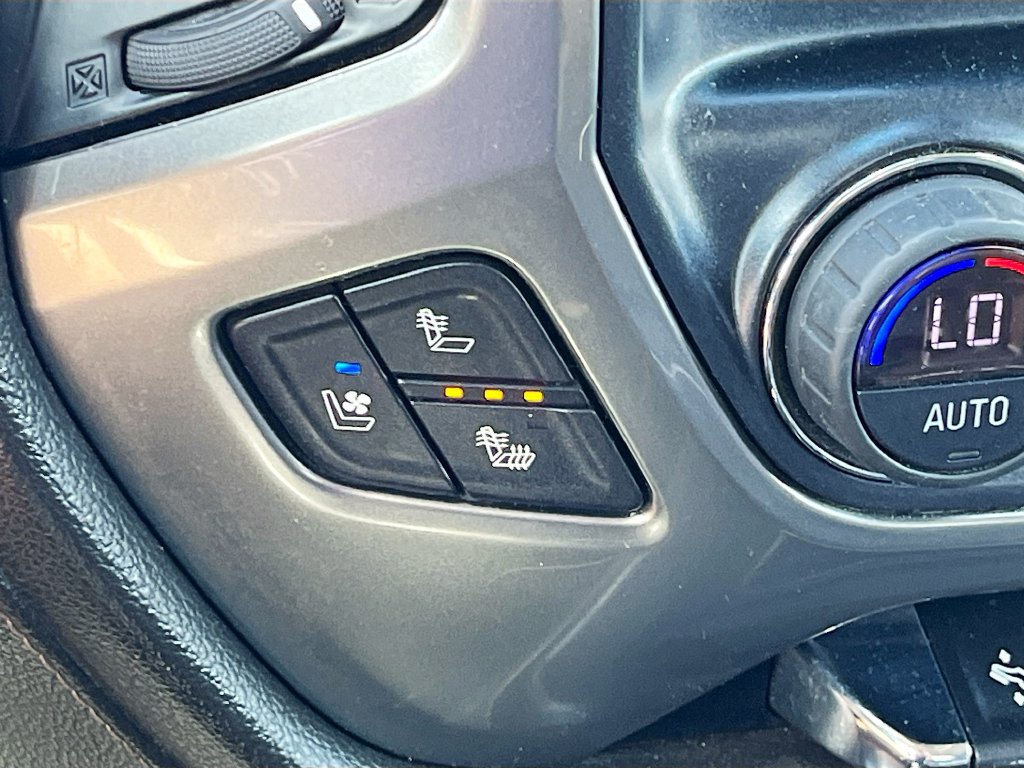 Used 2019 Chevrolet Silverado 2500 LTZ w/ Duramax Plus Package AWD/4WD image 21