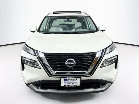 Used 2023 Nissan Rogue SV w/ SV Premium B Package AWD/4WD image 2