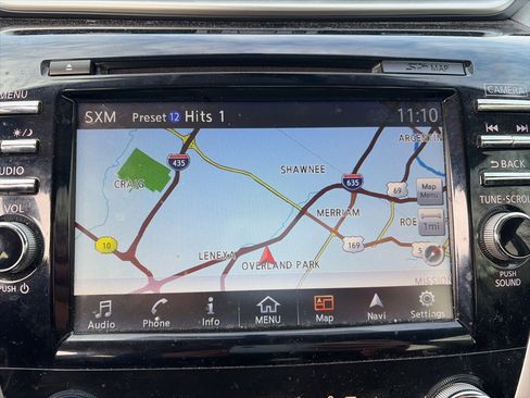 Used 2017 Nissan Murano Platinum w/ Platinum Technology Package image 14