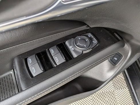 Certified 2023 Cadillac CT4 Premium Luxury image 15