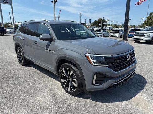 New 2026 Volkswagen Atlas SEL Premium R-Line image 8