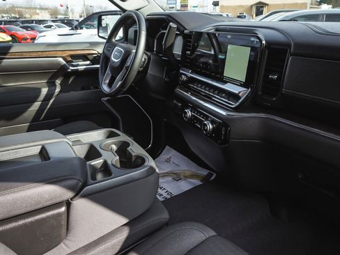 Used 2023 GMC Sierra 1500 Elevation w/ LPO, Elevation Black Package image 40