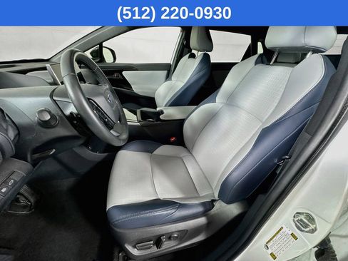 Used 2023 Subaru Solterra AWD image 26