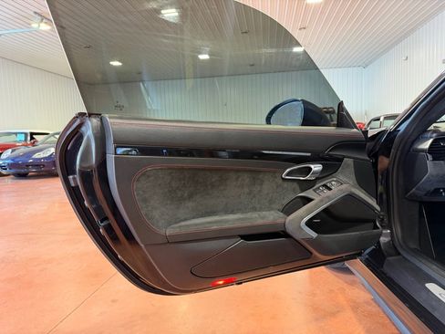 Used 2018 Porsche 911 GT3 image 19