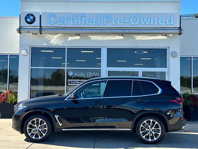 Used 2024 BMW X5 xDrive40i w/ Premium Package AWD/4WD image 5