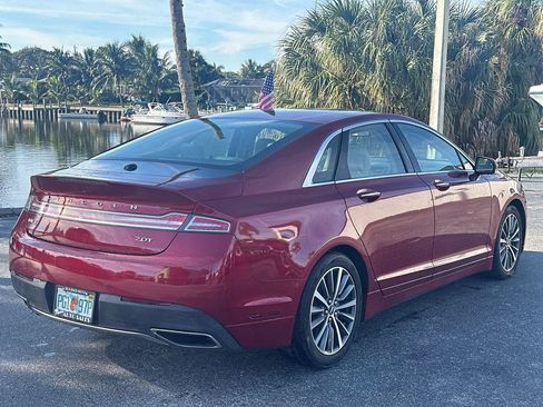Used 2019 Lincoln MKZ Premiere image 5