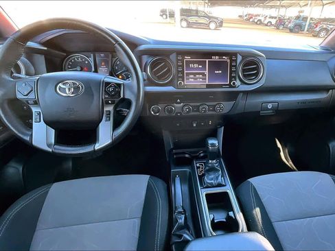 Used 2020 Toyota Tacoma TRD Off-Road image 14