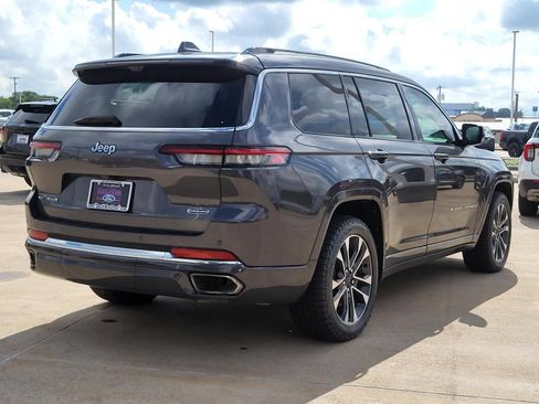 Used 2021 Jeep Grand Cherokee L Overland w/ Luxury Tech Group IV AWD/4WD image 5