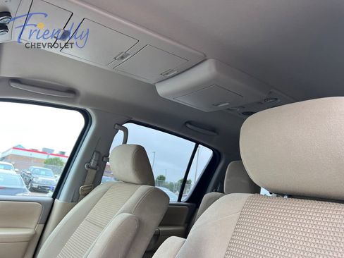 Used 2013 Nissan Armada SV AWD/4WD image 19