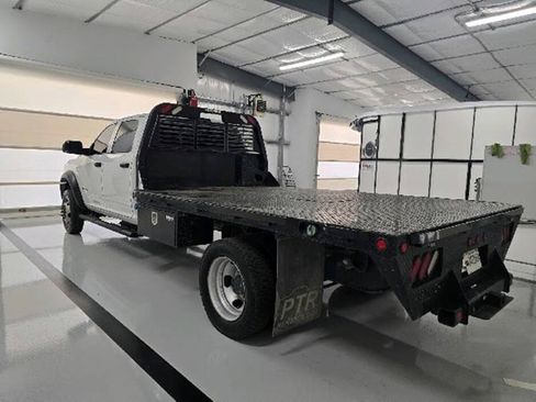 Used 2022 RAM 5500 Tradesman w/ Max Tow Package AWD/4WD image 6