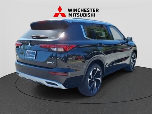 New 2025 Mitsubishi Outlander SEL image 5