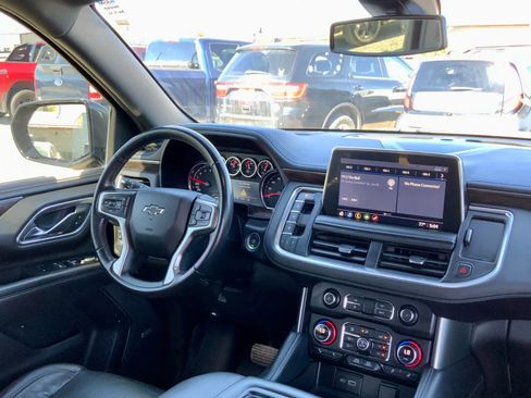Used 2021 Chevrolet Suburban Z71 AWD/4WD image 30