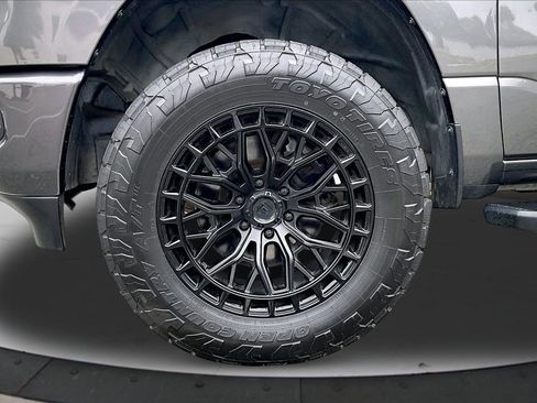 Used 2022 RAM 1500 Big Horn AWD/4WD image 33