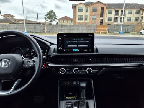 Used 2025 Honda CR-V EX-L image 16