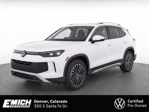 Certified 2025 Volkswagen Tiguan S w/ 18" Wheel Package AWD/4WD image 1
